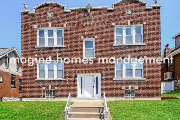 5339 Itaska St #2W4 - Photo 4 of 17