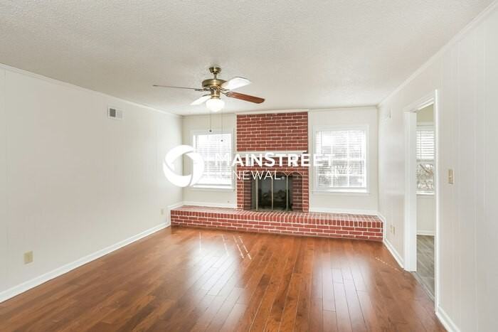 6041 Syon Cv - Photo 4 of 10