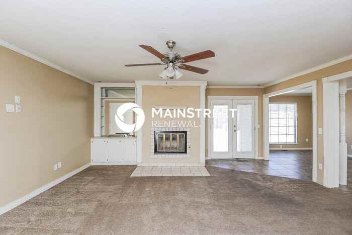 621 S Willowood Dr - Photo 3 of 16