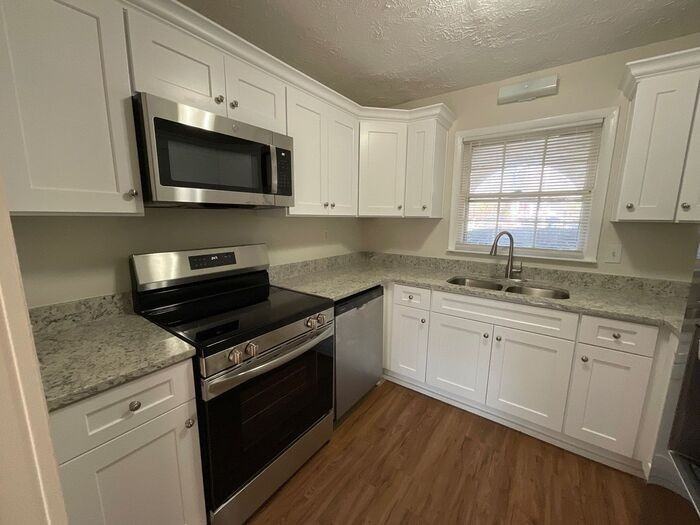 2501 Celina Ct - Photo 7 of 24