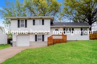 8610 W 92nd St - Photo 1 of 1