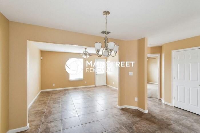 5703 Fossil Cyn - Photo 5 of 13