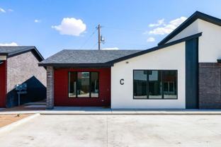 406 38th St #C - Photo 1 of 1