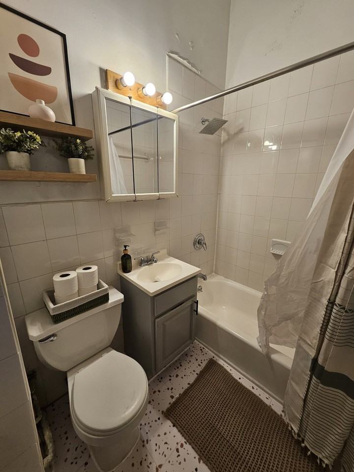 639 2nd Ave #1343905P - Photo 4 of 7