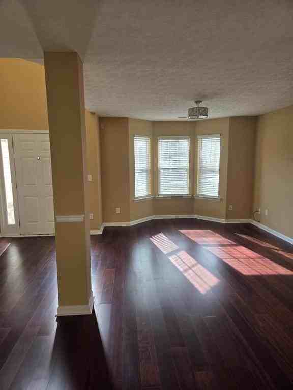 4553 Beau Point Ct - Photo 2 of 19