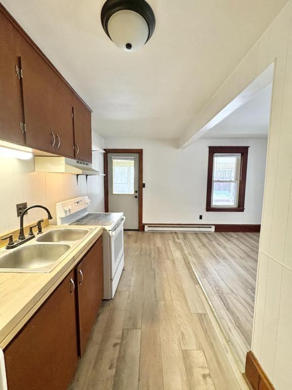 29 Bowdoin St Apt C - Photo 2 of 7