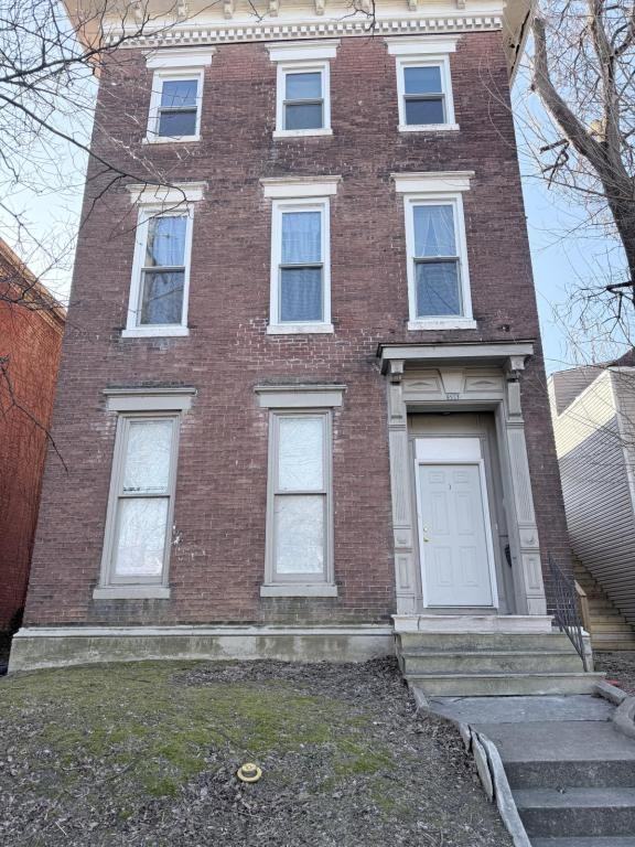 508 W Oak St ##3 - Photo 7 of 30