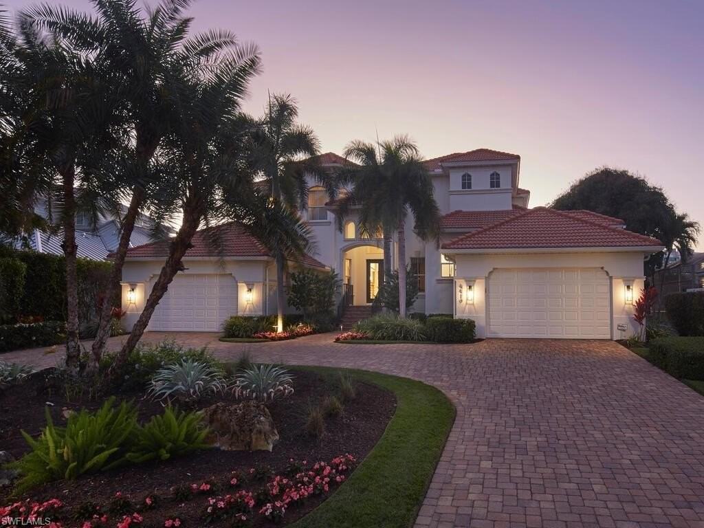 4419 Crayton Rd - Photo 3 of 45