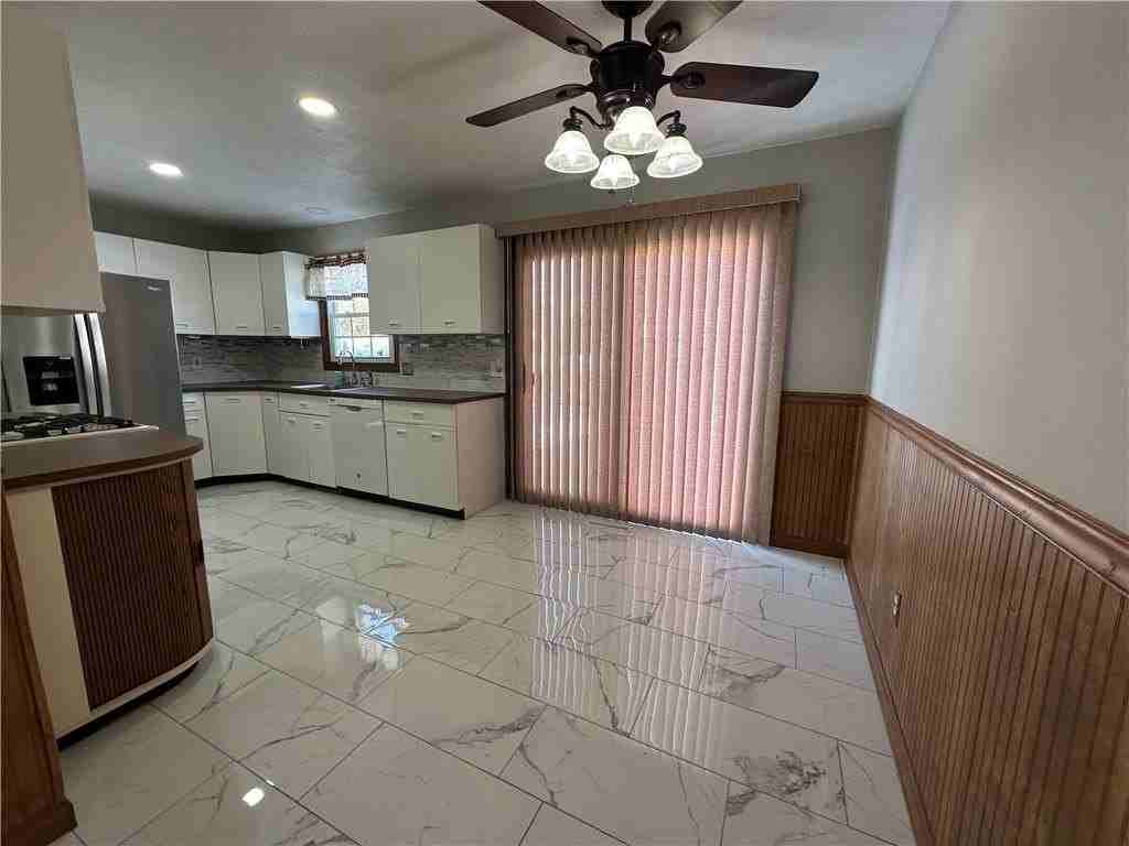 65 Ingalls St - Photo 3 of 21