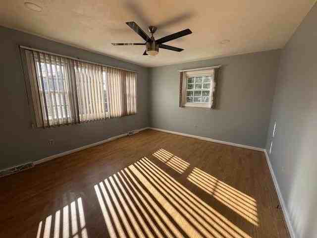 65 Ingalls St - Photo 6 of 21