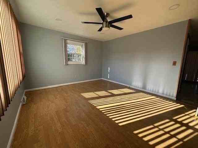 65 Ingalls St - Photo 7 of 21