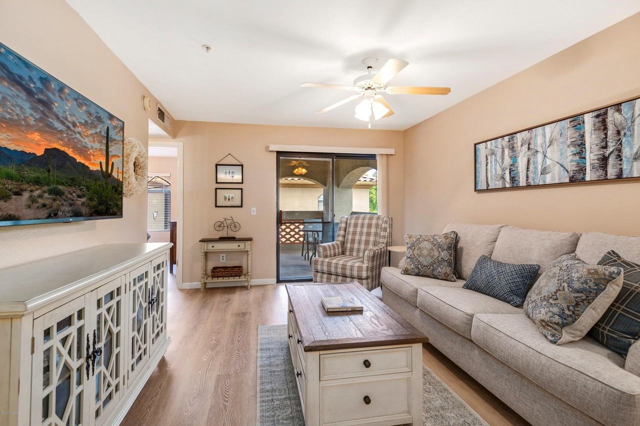 5751 N Kolb Rd Unit 30203 #30203 - Photo 2 of 24