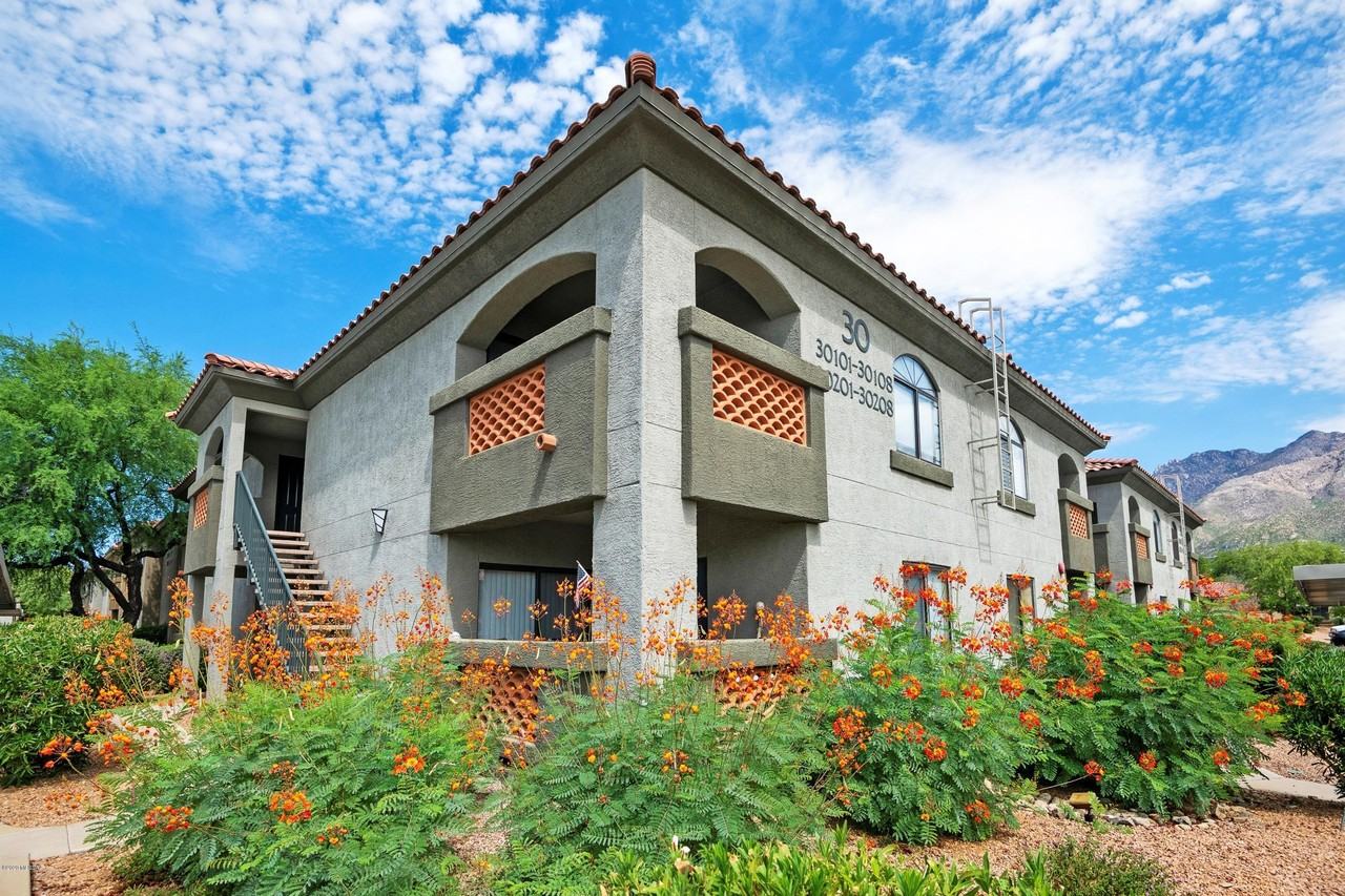 5751 N Kolb Rd Unit 30203 #30203 - Photo 5 of 24