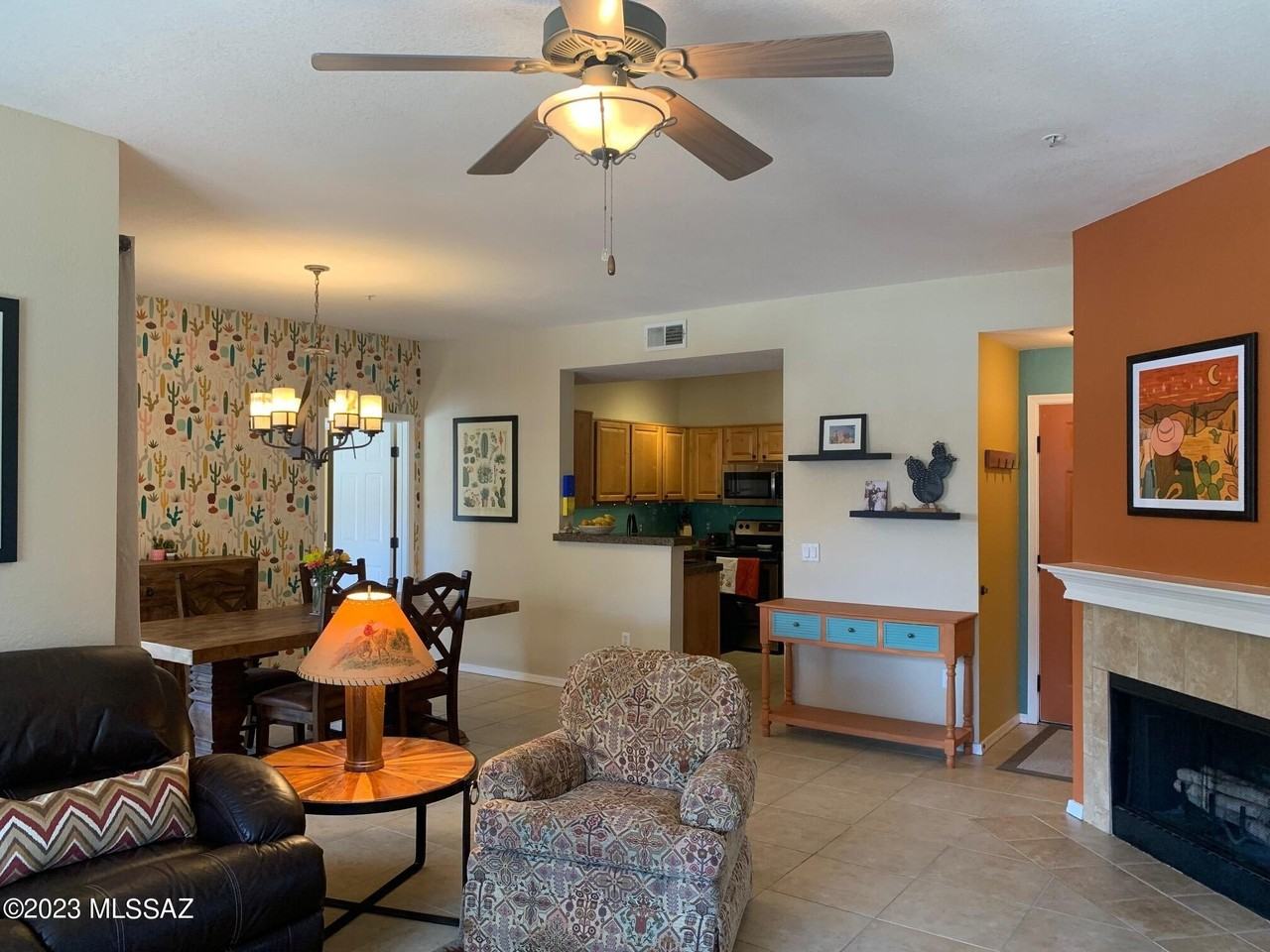 1500 E Pusch Wilderness Dr Unit 7205 #7205 - Photo 3 of 26