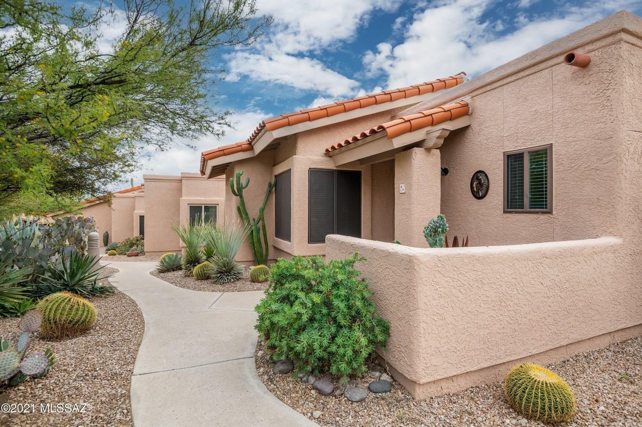 7601 N Calle Sin Envidia Apt 40 #40 - Photo 2 of 27