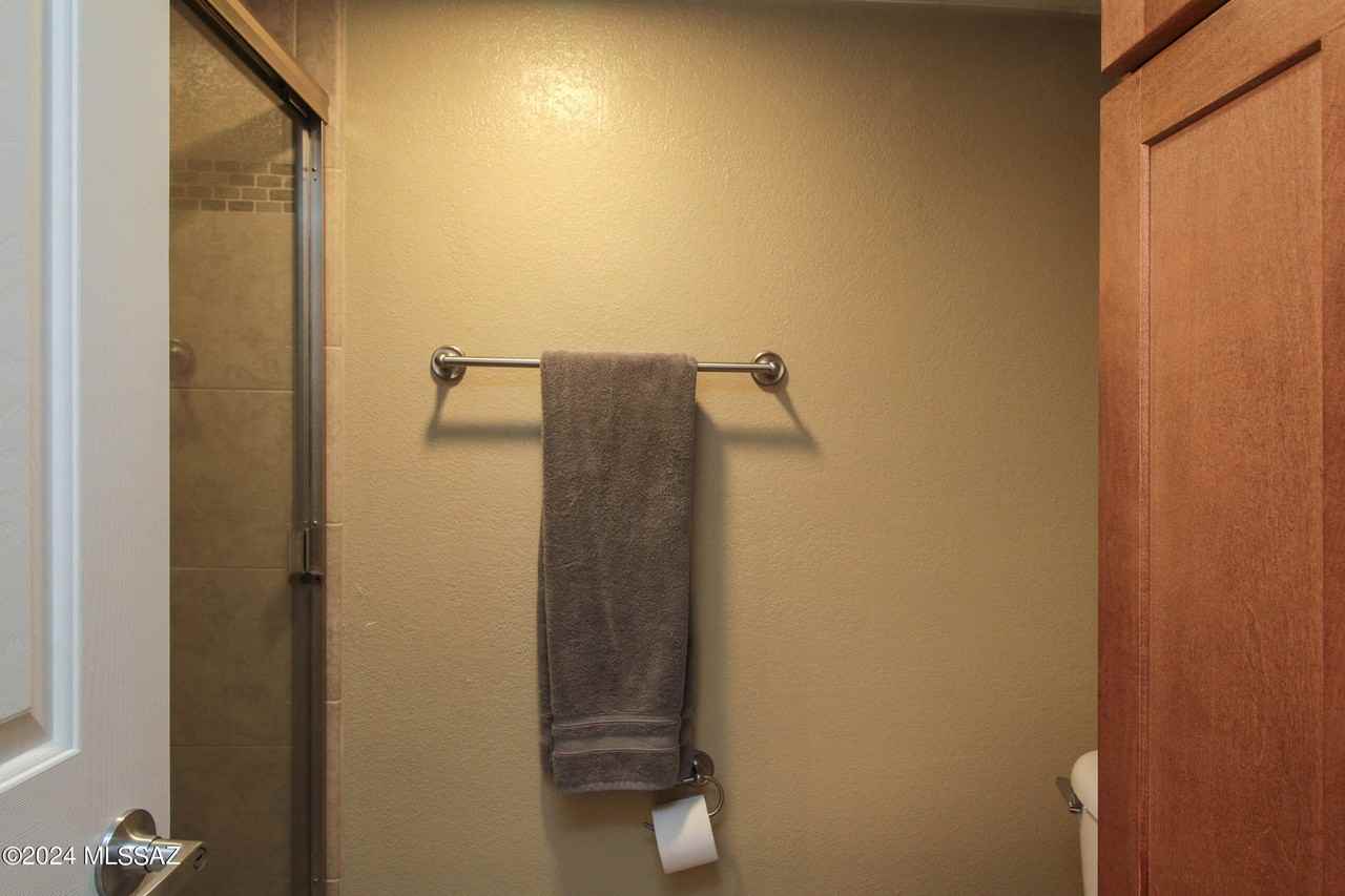 6651 N Campbell Ave Apt 224 #224 - Photo 7 of 19