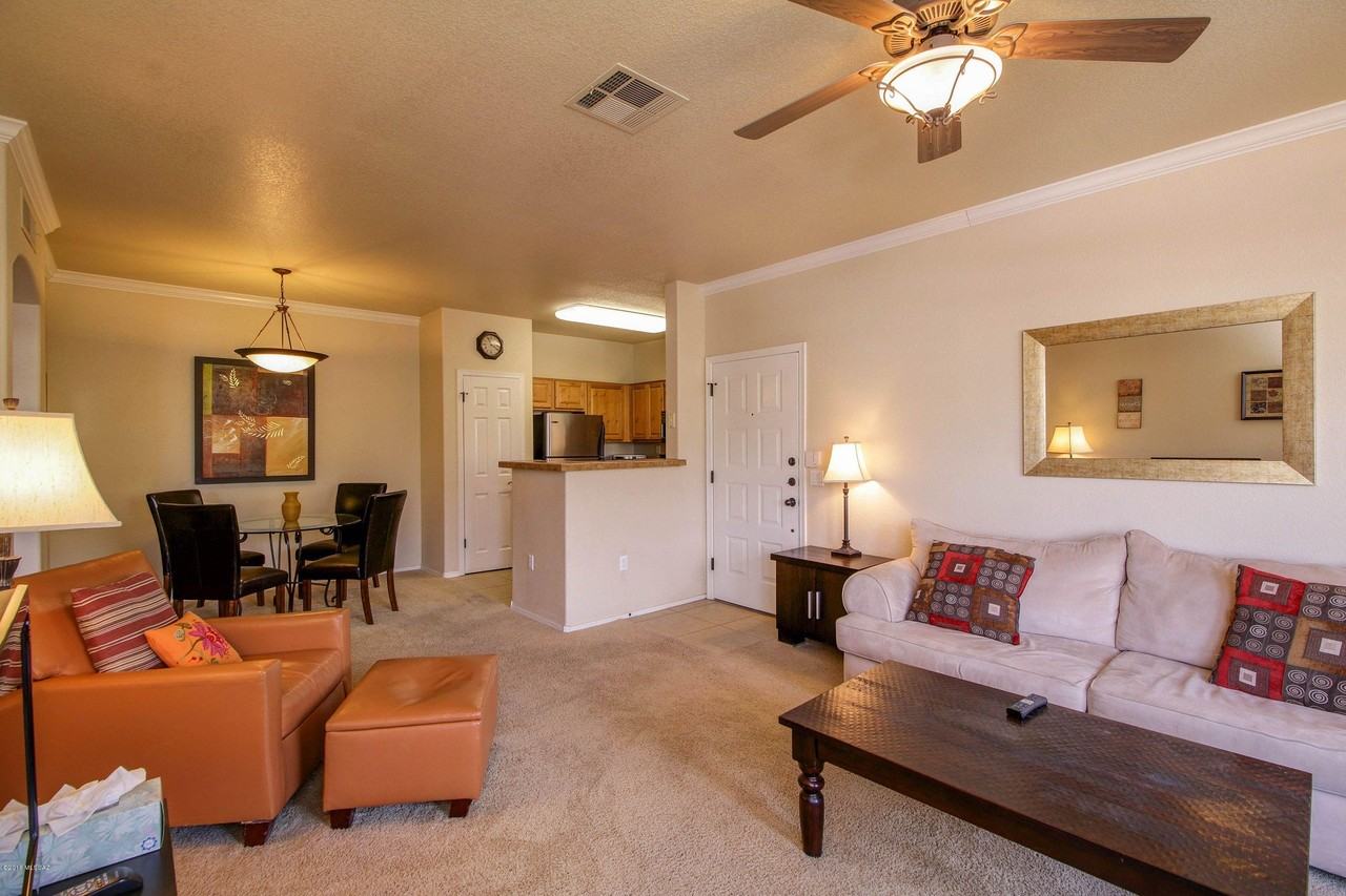 7050 E Sunrise Dr Unit 19202 #19202 - Photo 3 of 16