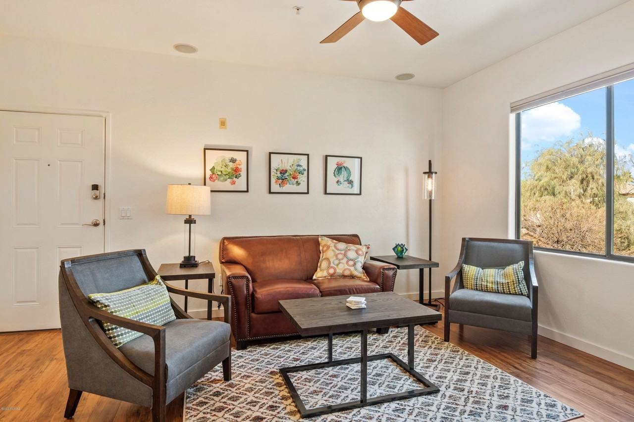 2550 E River Rd Unit 13306 #13306 - Photo 3 of 25