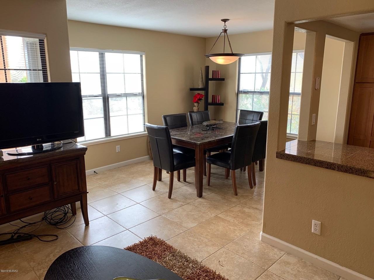 6651 N Campbell Ave Apt 138 #138 - Photo 6 of 23