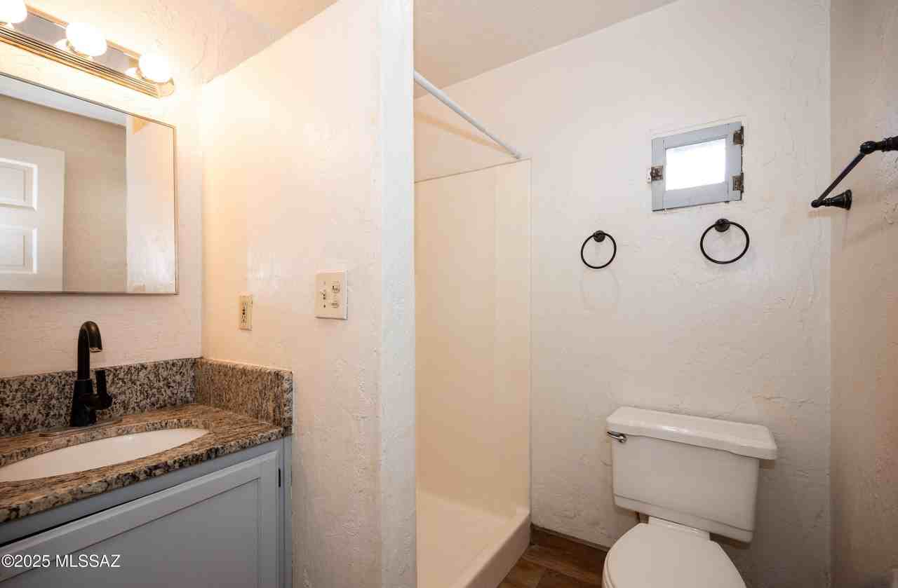 627 N Euclid Ave Unit 2 #2 - Photo 3 of 14