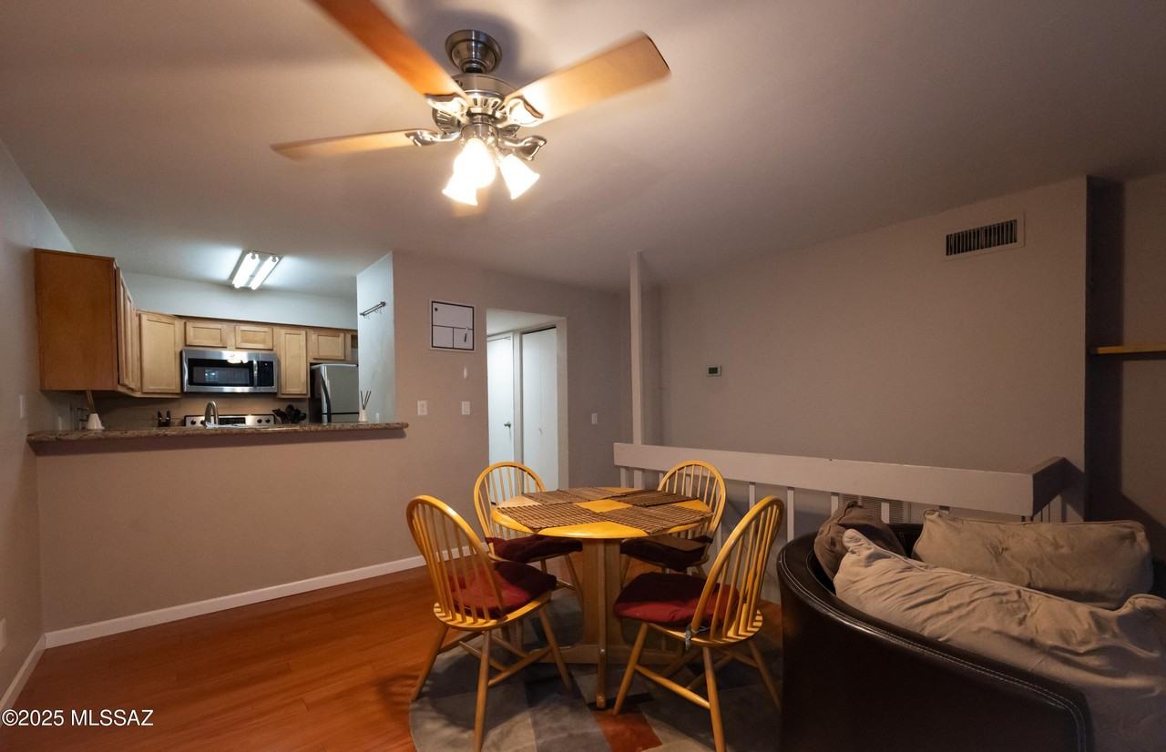 941 N Euclid Ave Unit 121 #121 - Photo 2 of 29