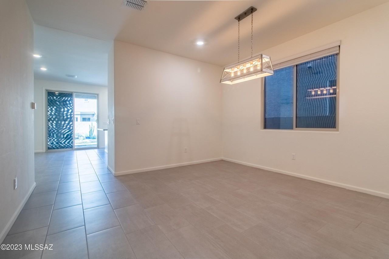 6836 W Canopus Loop - Photo 5 of 16