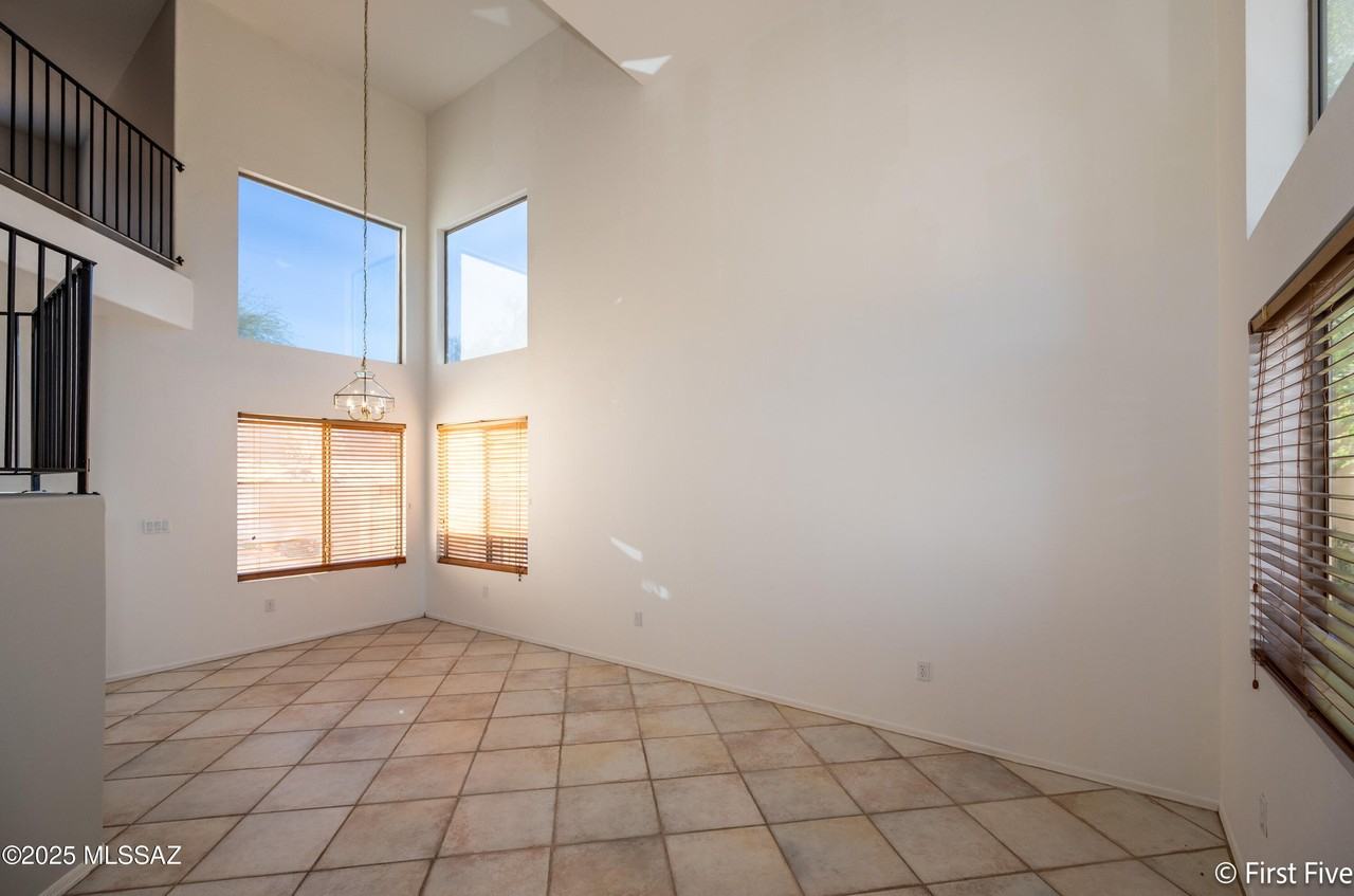 8619 S Desert Dove Dr - Photo 5 of 33