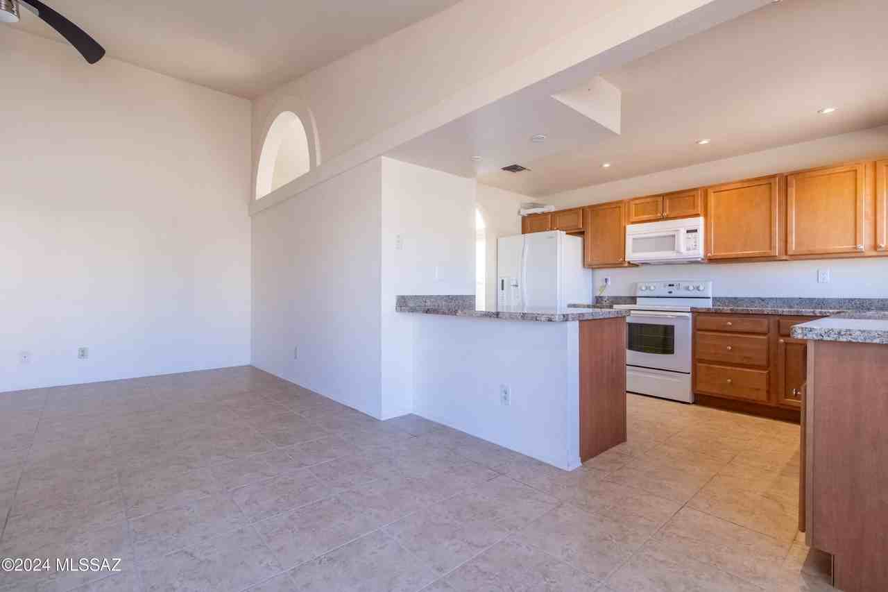 5288 W Eaglestone Loop - Photo 5 of 17