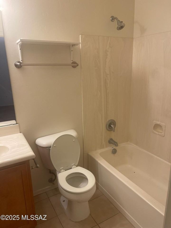 3096 W Mountain Dew St - Photo 6 of 31