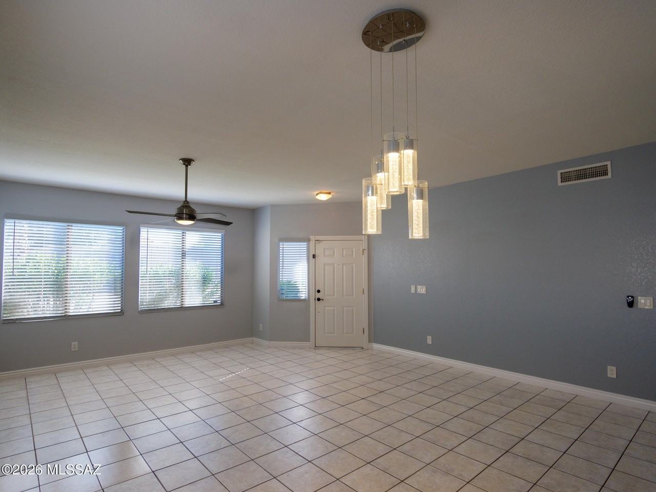 5500 S Wembly Rd - Photo 4 of 28