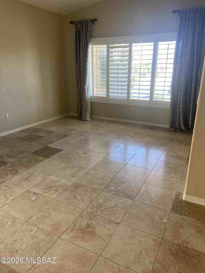 4927 N Louis River Way - Photo 5 of 41