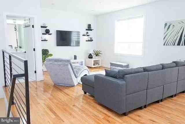 1416 22nd St Se Unit 2 #2 - Photo 5 of 18