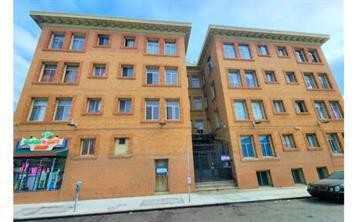 498 25th St #8 - Photo 4 of 8