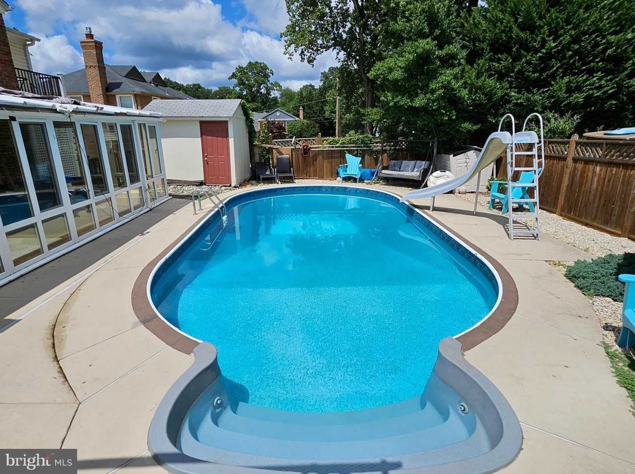 8001 Postoak Rd - Photo 5 of 30