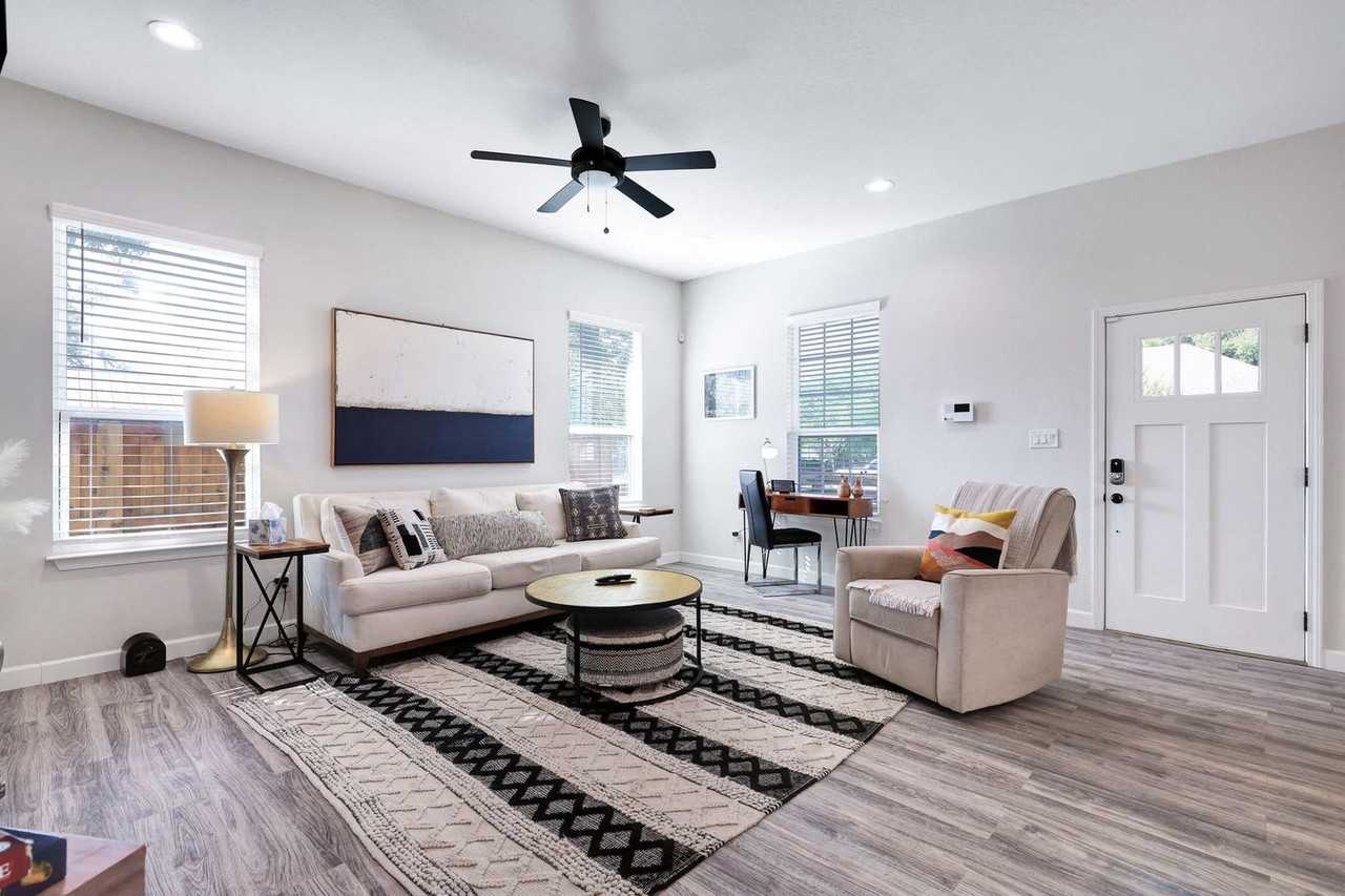 1214 Hays St #1377371P - Photo 2 of 40