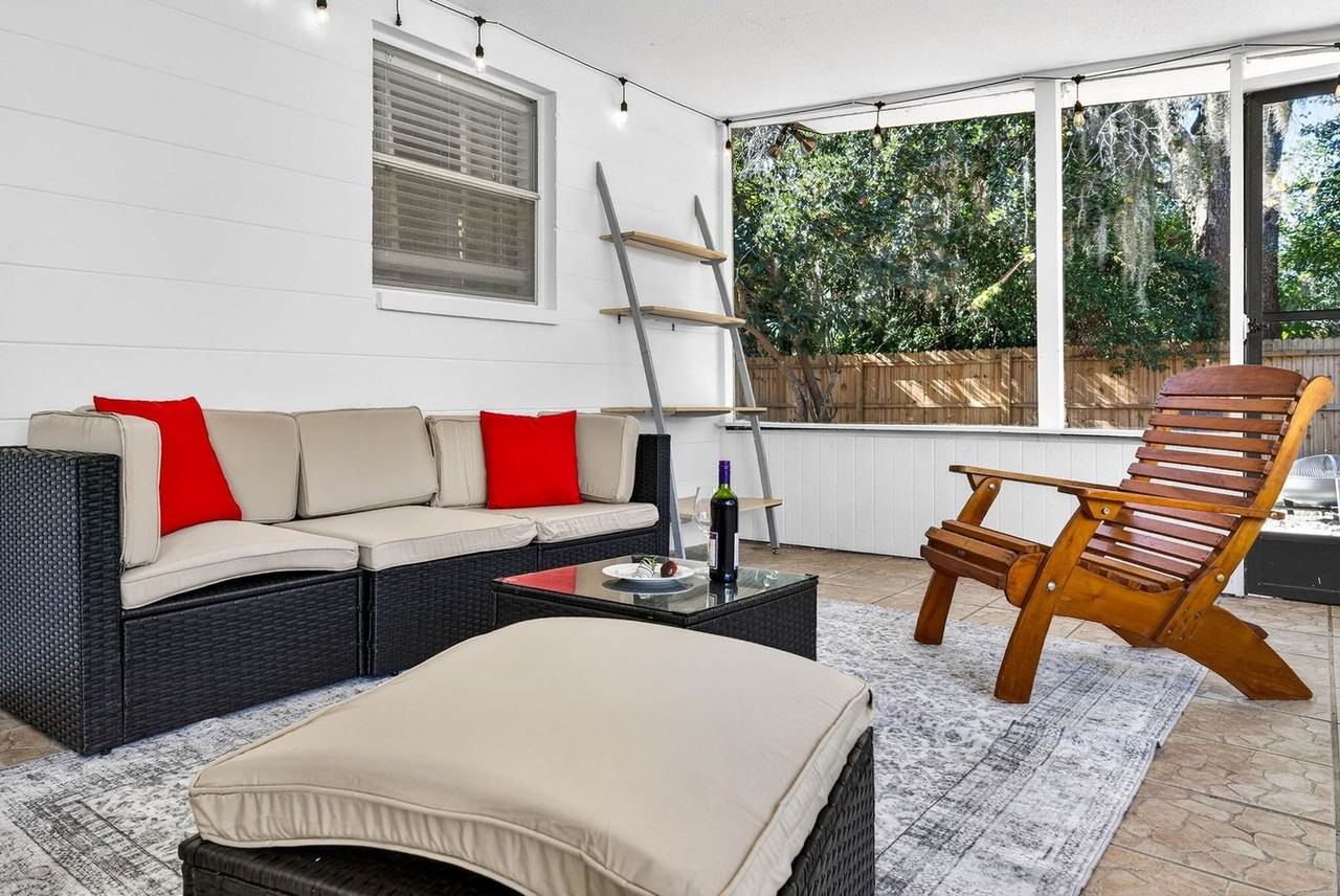 11702 Moffat Ave #1380467P - Photo 3 of 17