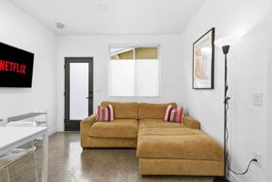 featured image of 5019 Hawley Blvd