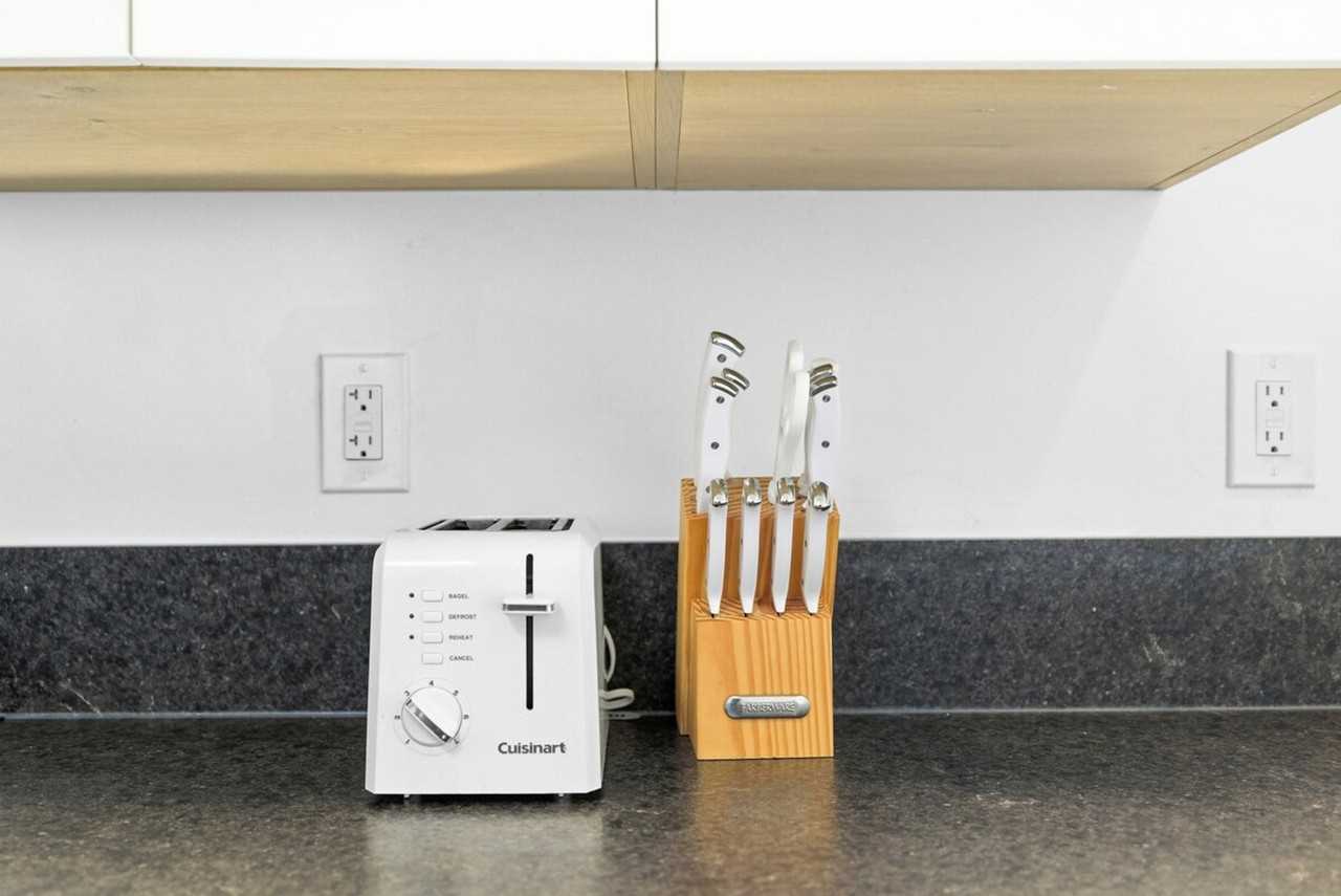 5019 Hawley Blvd #1382145P - Photo 7 of 23