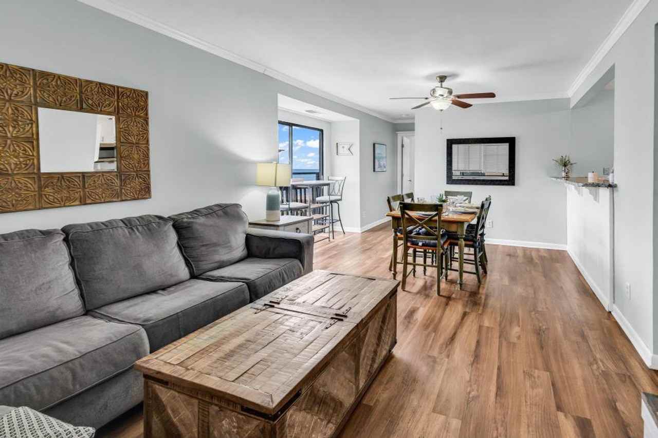 202 75th Ave N #1383725P - Photo 2 of 30