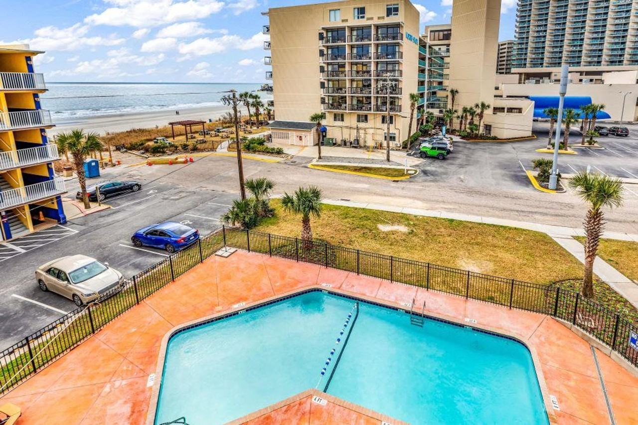 202 75th Ave N #1383725P - Photo 7 of 30