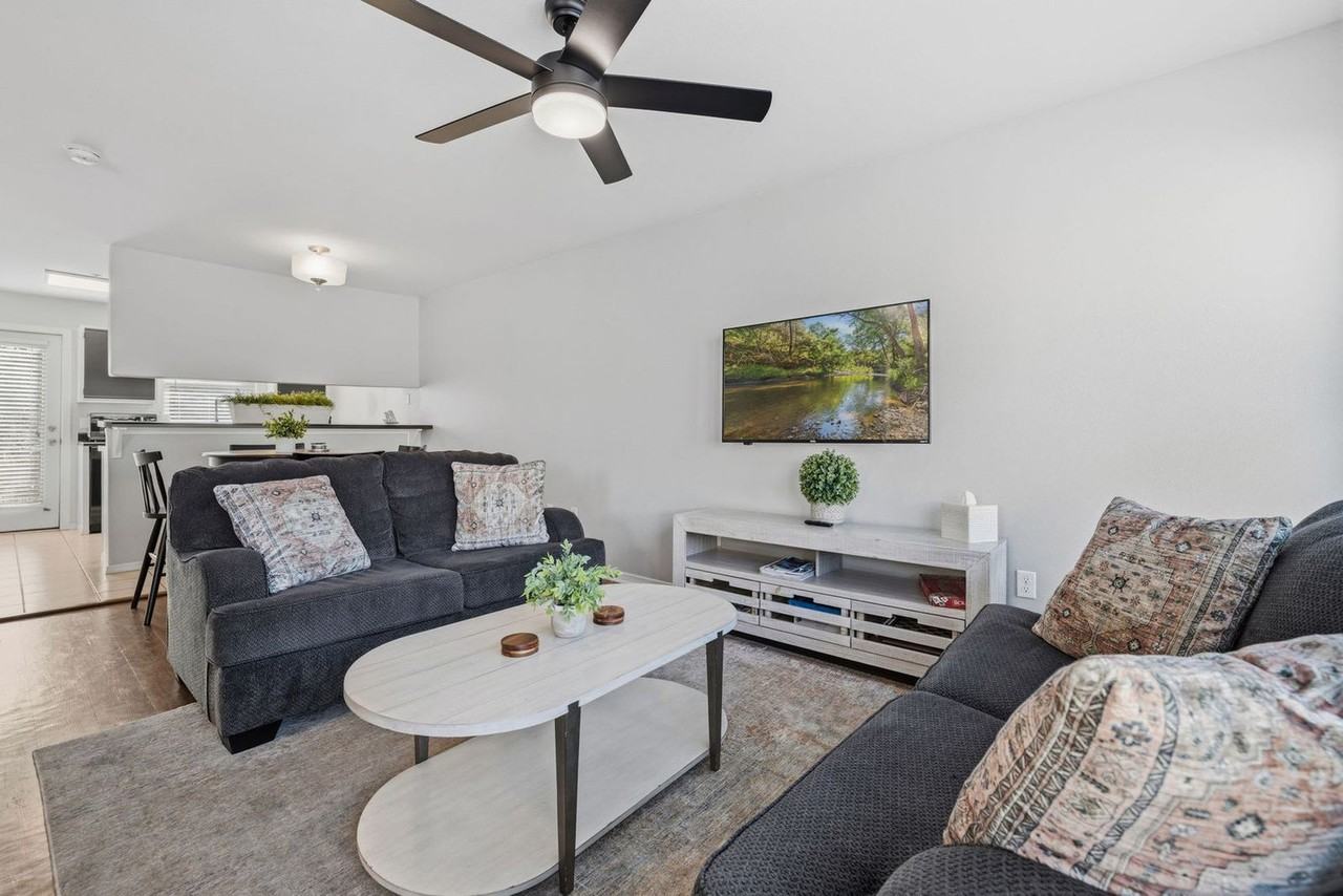 1852 N Scull Creek Dr #1384003P - Photo 2 of 26