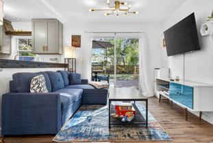 1317 E Diana St - Photo 1 of 1