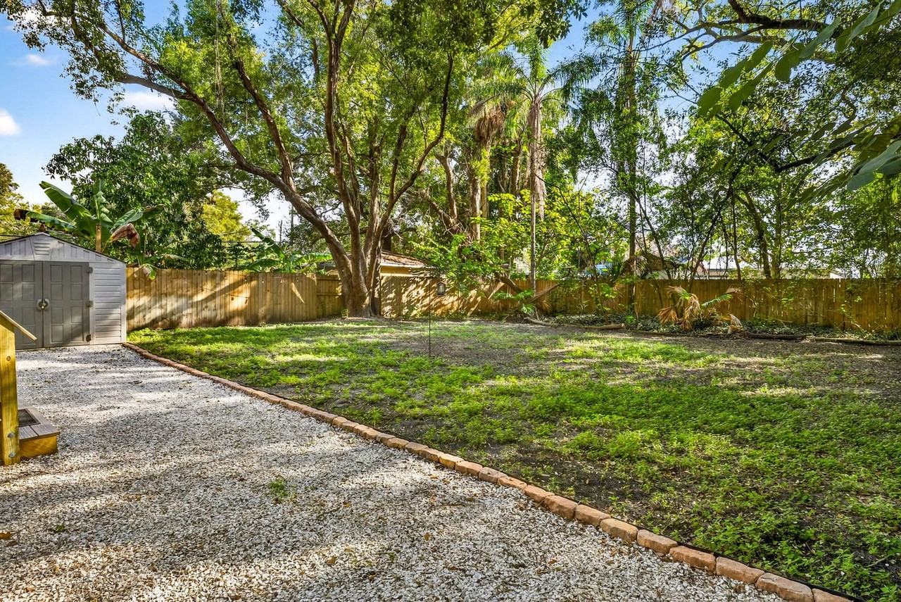 1317 E Diana St #1384017P - Photo 6 of 22