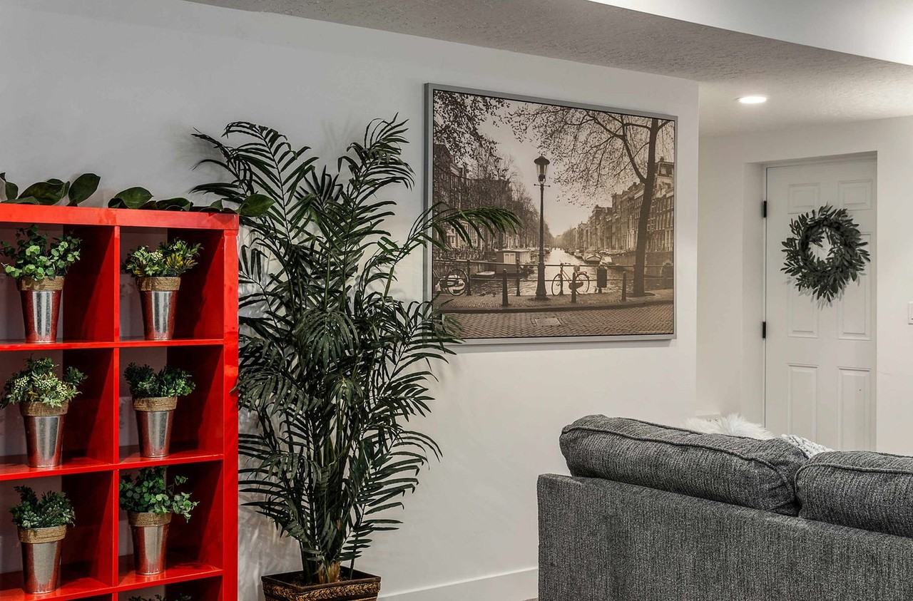 2273 N Elderberry Dr #1387177P - Photo 6 of 45