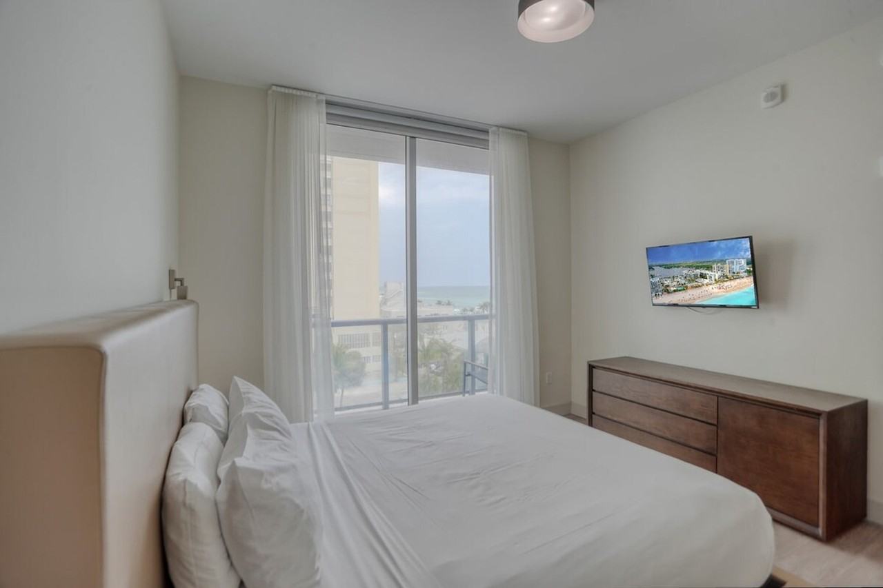 345 Indiana St #1387535P - Photo 6 of 34