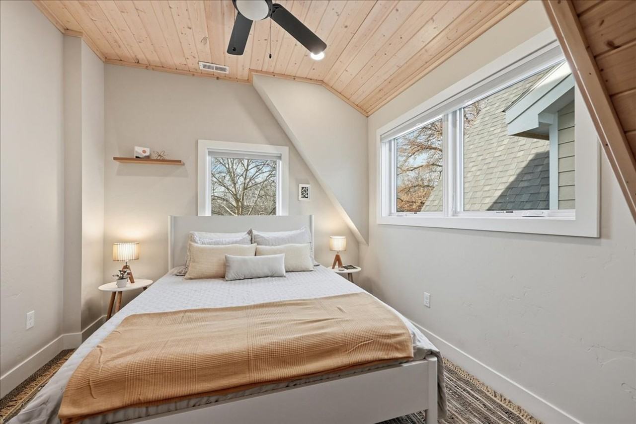 1434 S Euclid Ave #1388271P - Photo 5 of 34