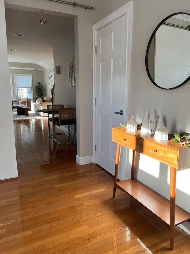 99 W Circular St #1388803P - Photo 6 of 9