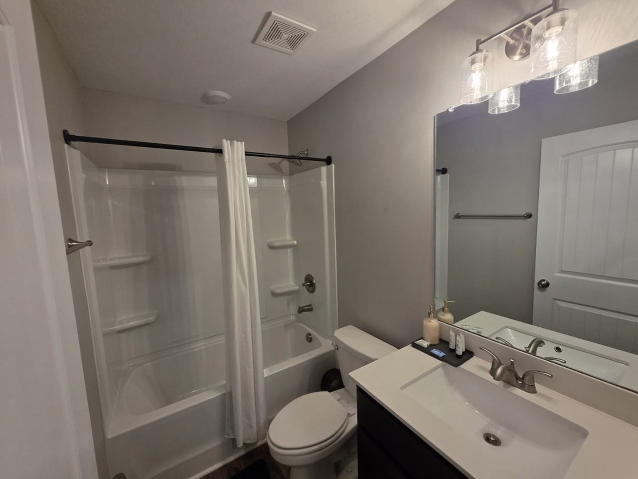 541 New South Dr #1390881P - Photo 7 of 20