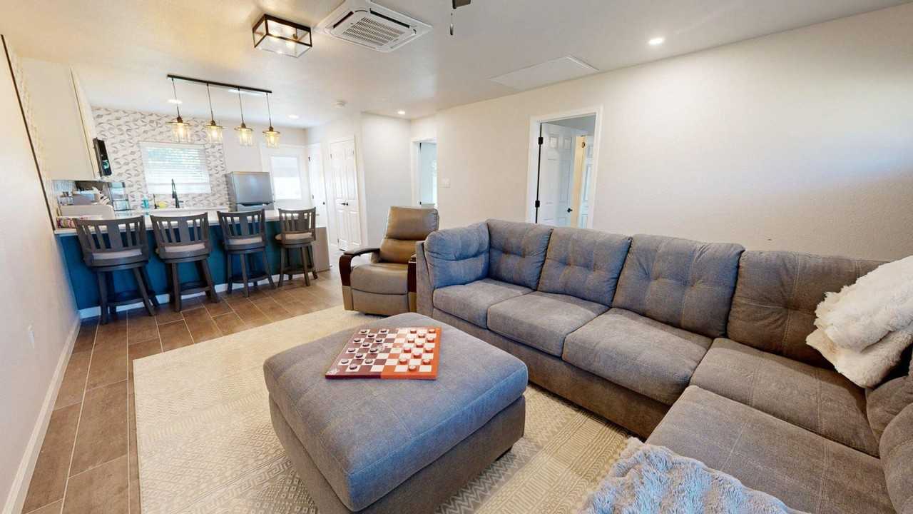 200 Bucknell Ct #1346665P - Photo 2 of 21