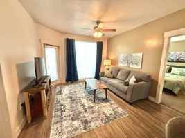 featured image of 460 E 400 S